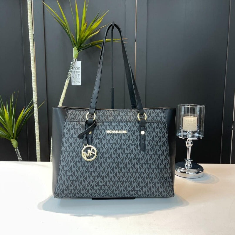 Michael Kors Bag #3028