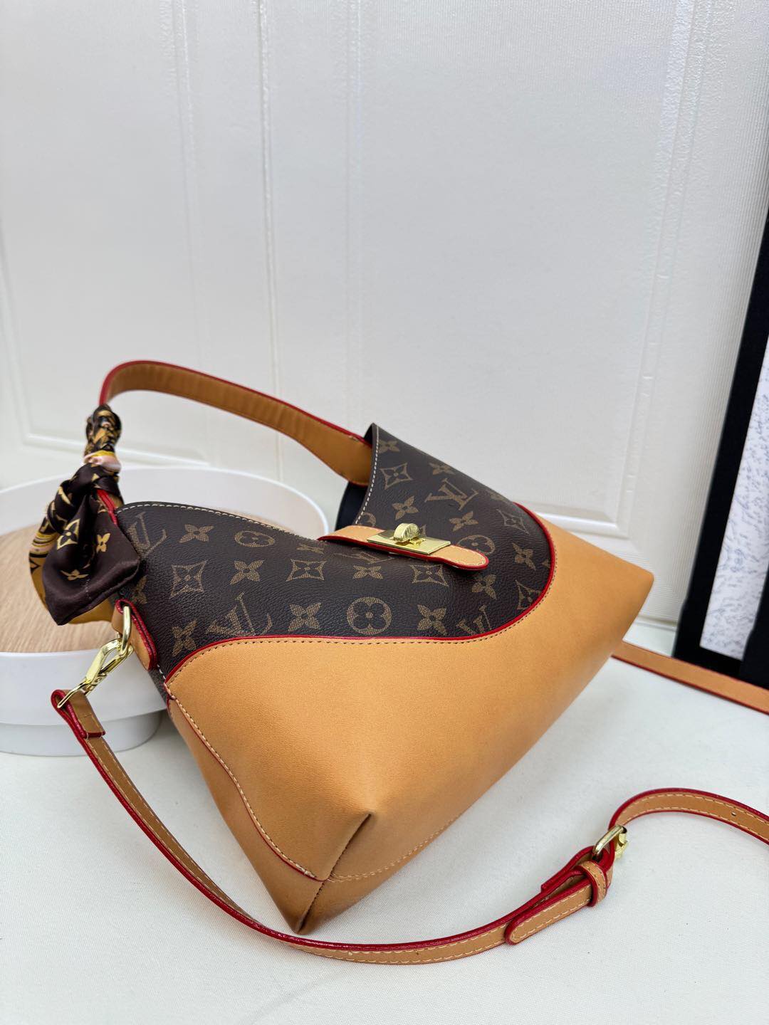 Louis Vuitton Bag #8604