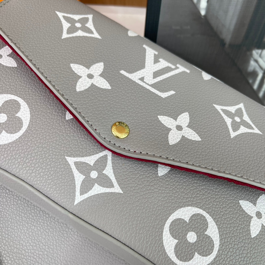 Louis Vuitton Bag #122222