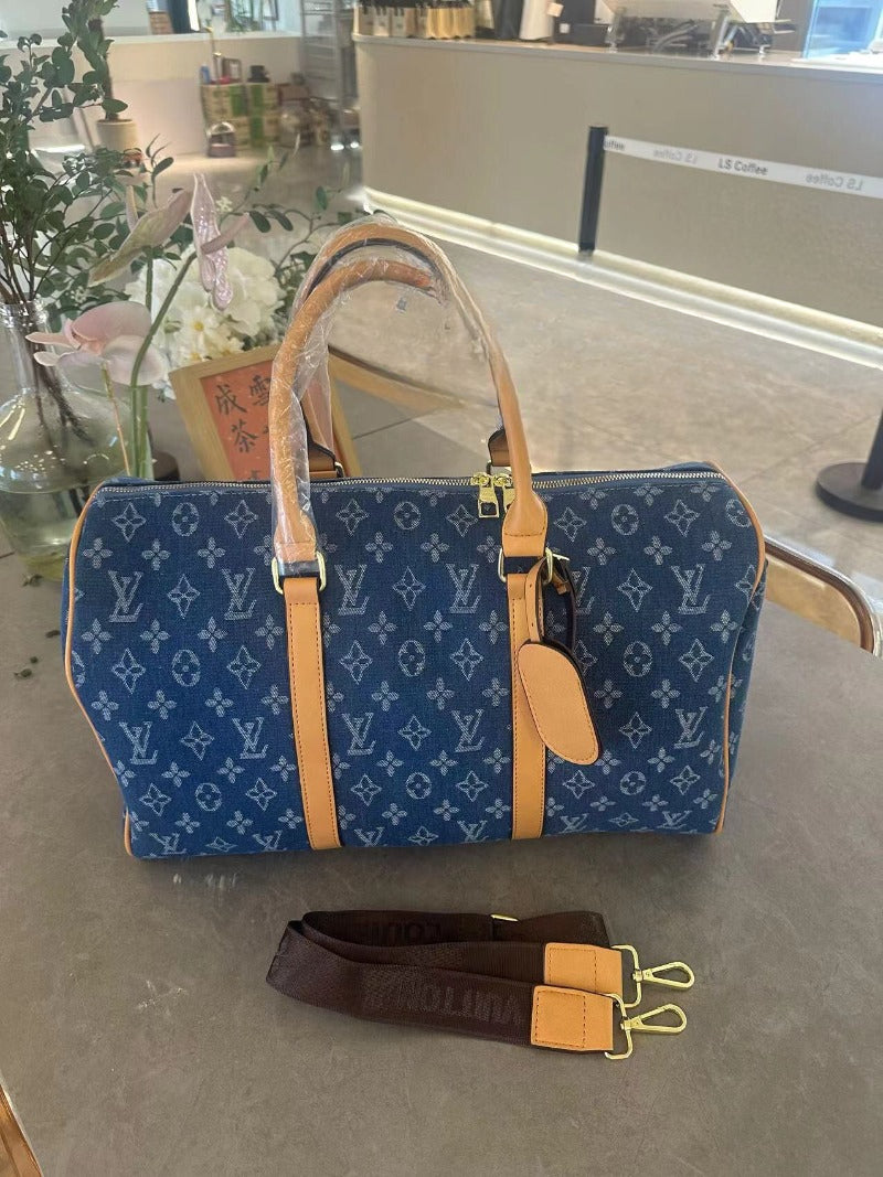 Louis Vuitton Bag #34513