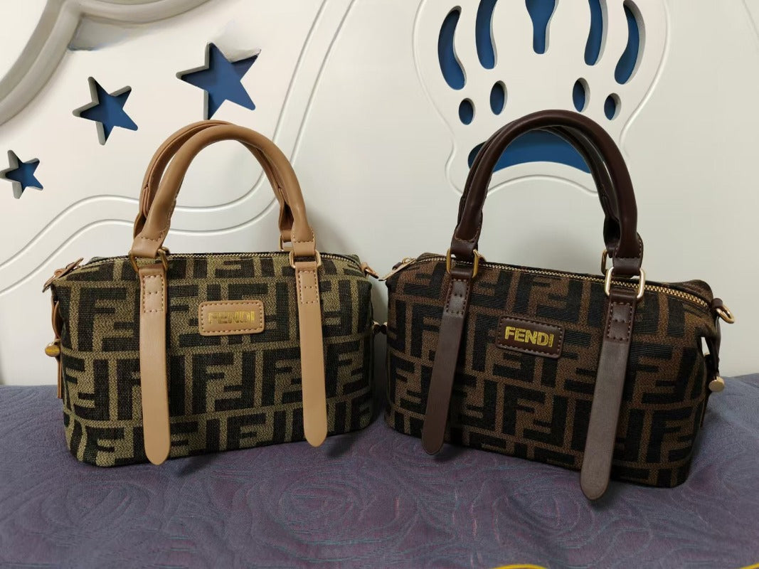 Fendi Bag #802