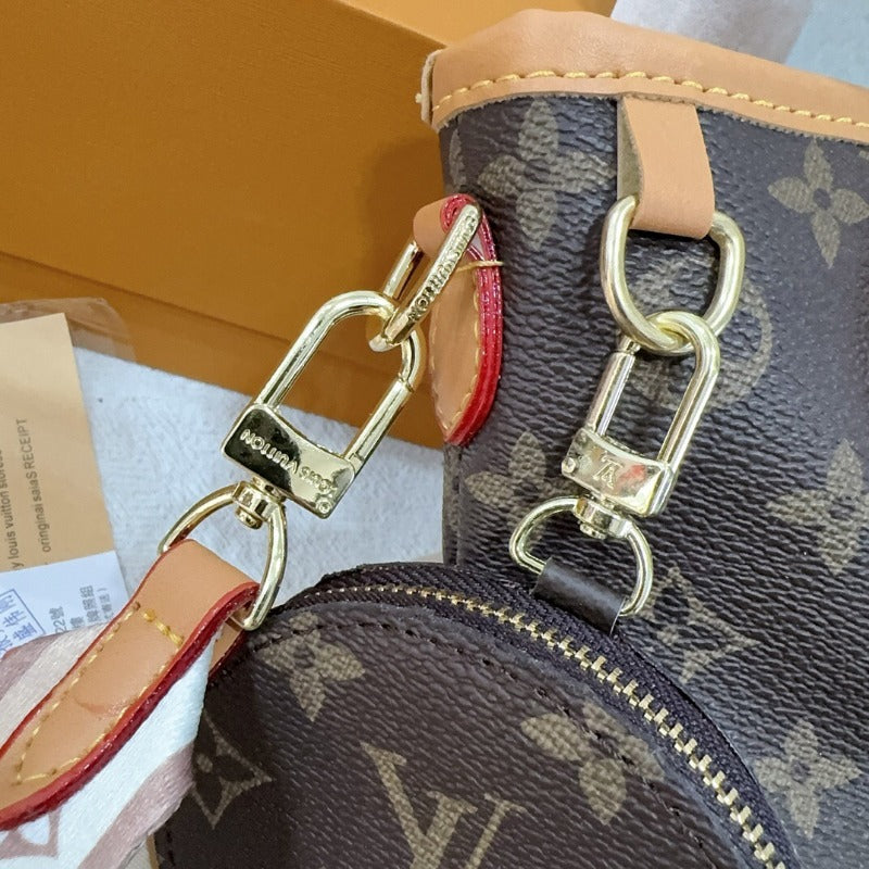 Louis Vuitton Bag #6608