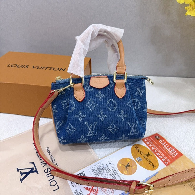 Louis Vuitton Bag #1156