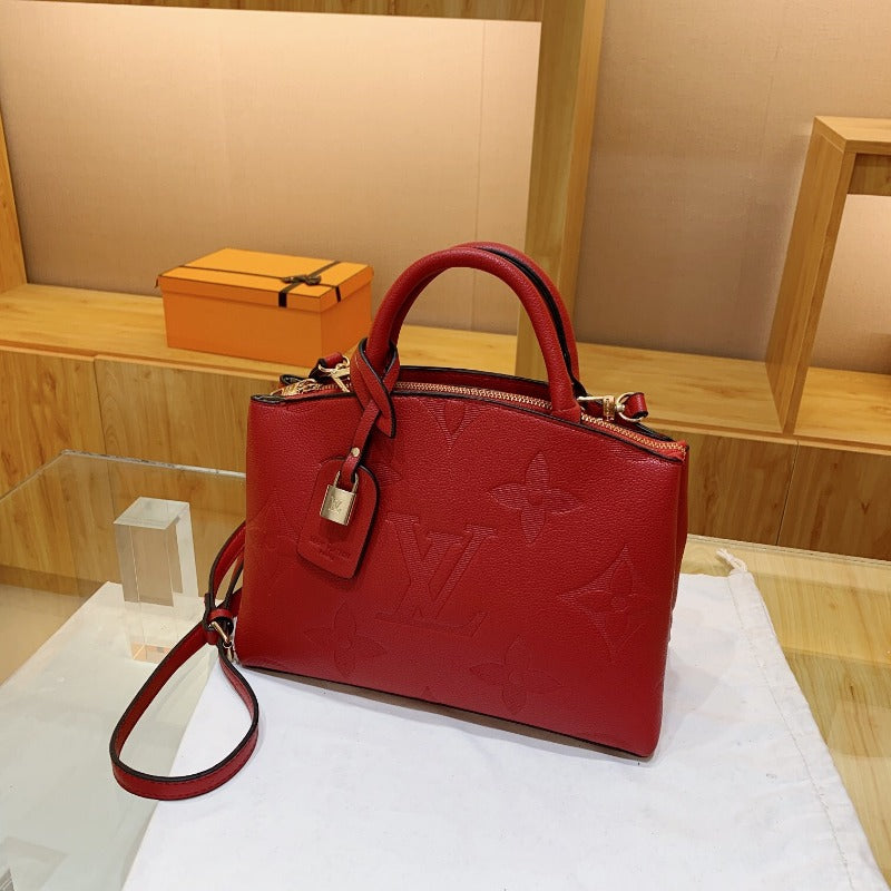 Louis Vuitton Bag #82812