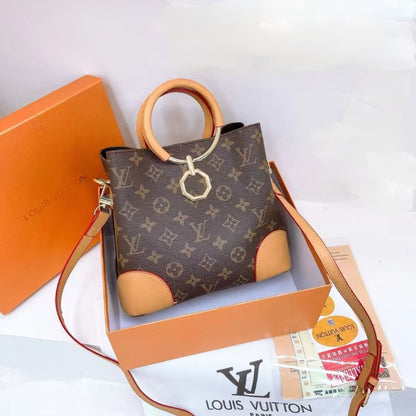 Louis Vuitton Bag #128