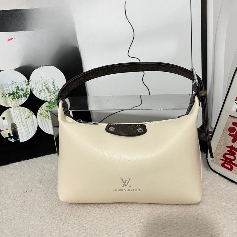 Louis Vuitton Bag #5817