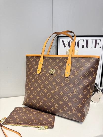 Louis Vuitton Bag #122244