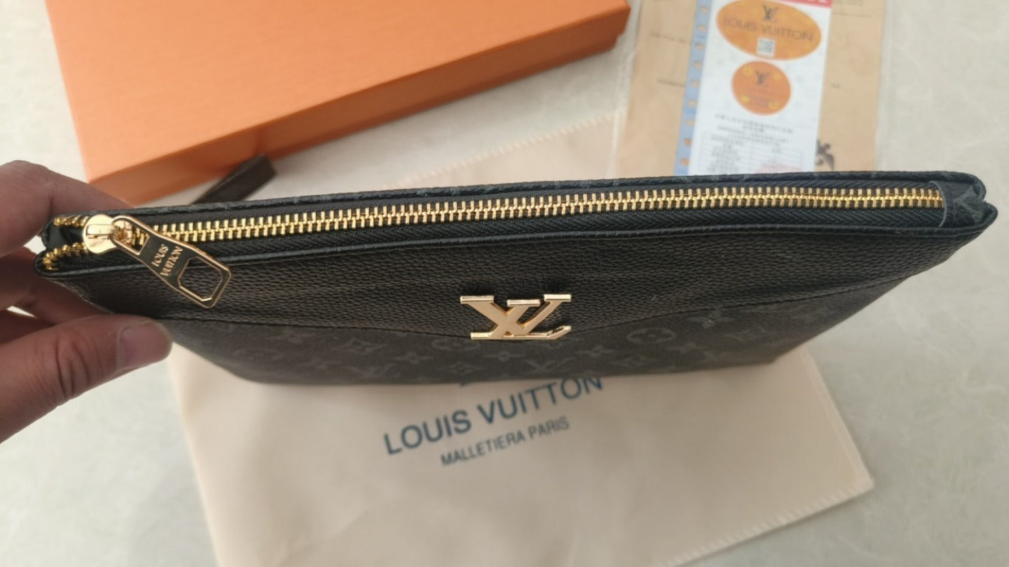 Louis Vuitton Bag #122232