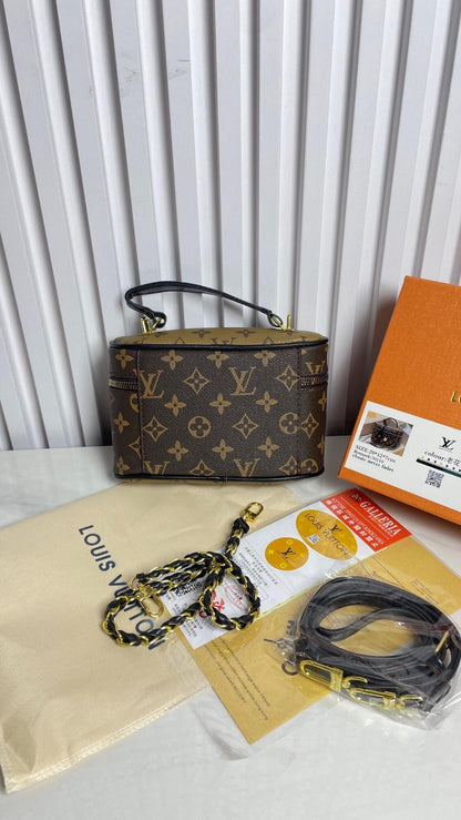 Louis Vuitton Bag #zx30115