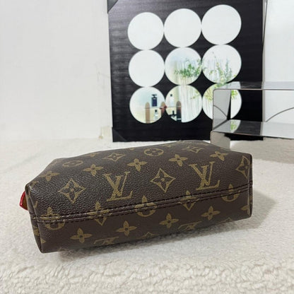 Louis Vuitton Bag #5816