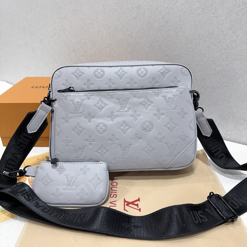 Louis Vuitton Bag #122276