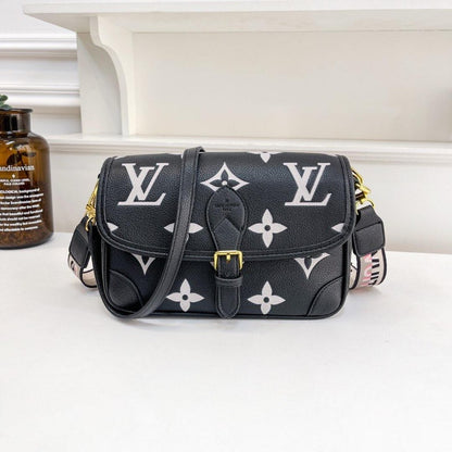 Louis Vuitton Bag #M2501