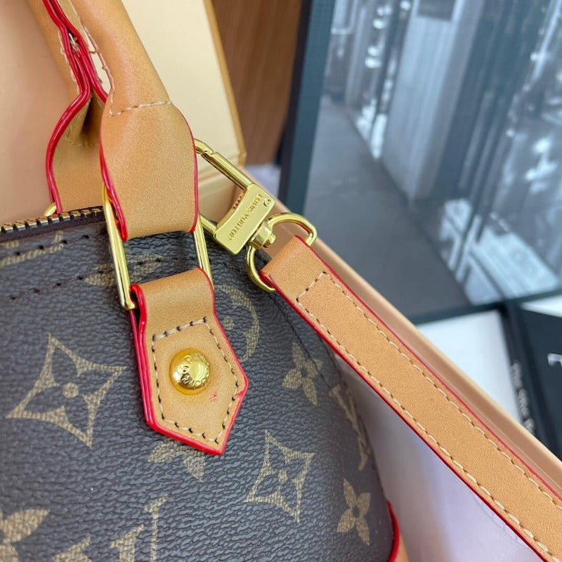 Louis Vuitton Bag #8045