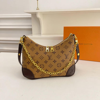 Louis Vuitton Bag #512