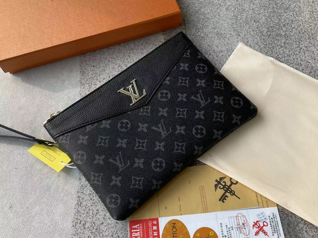 Louis Vuitton Bag #122232