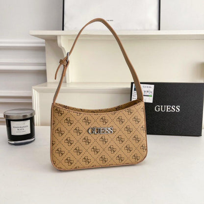 Guess Bag #7852