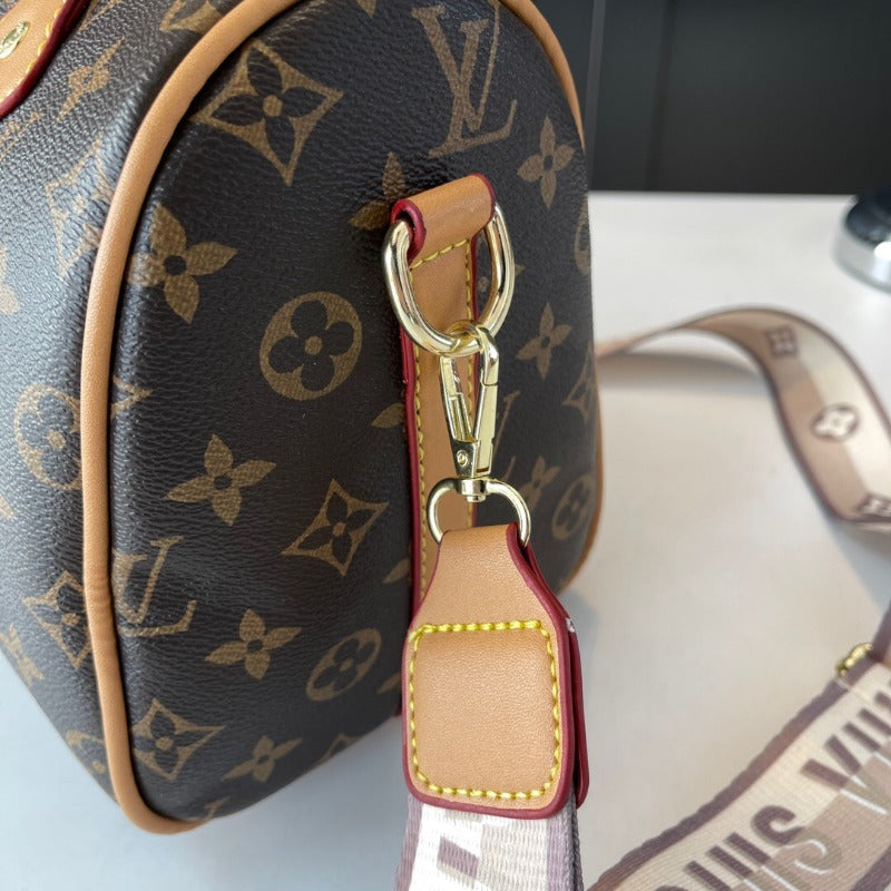 Louis Vuitton Bag #9024