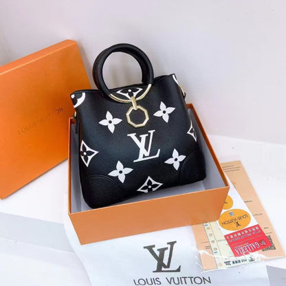 Louis Vuitton Bag #128