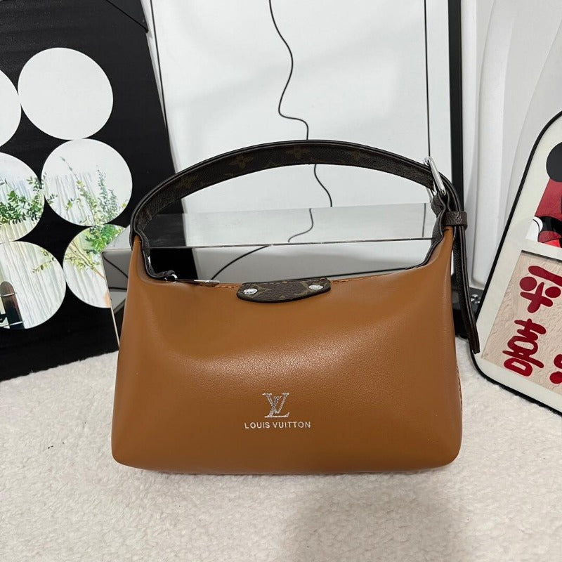 Louis Vuitton Bag #5817