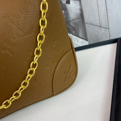 Louis Vuitton Bag #5121