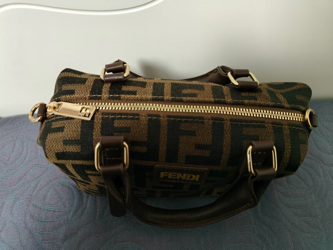 Fendi Bag #802